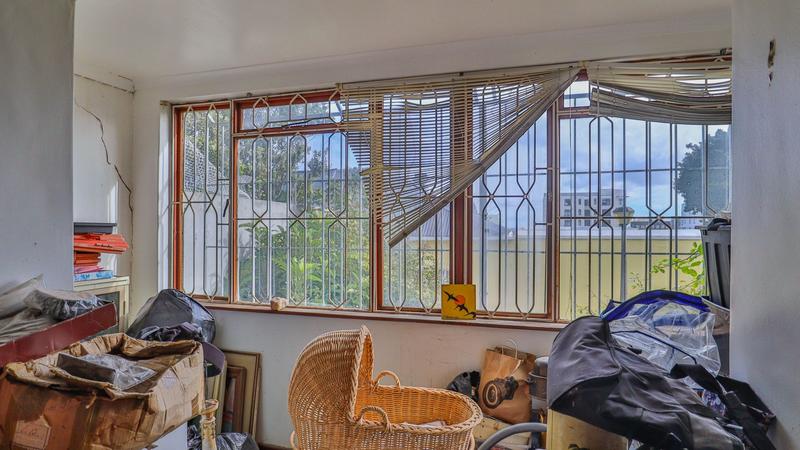 4 Bedroom Property for Sale in Sea Point Western Cape